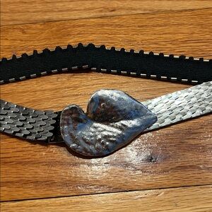 Vintage 80's Silver Leaf Scales Stretchy Belt O/S